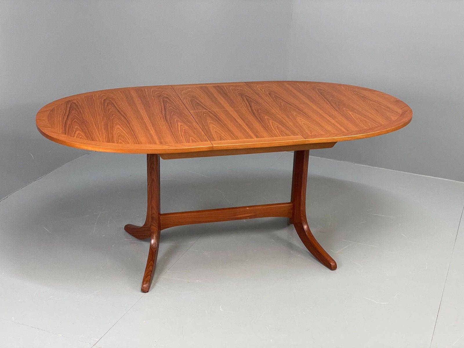 Vintage 1970s Dining Table By Nathan Teak Retro Extending Mid Century Eb12057
