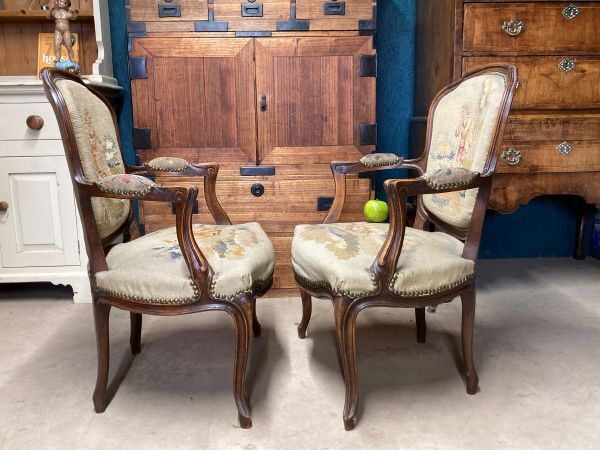 A Charming Pair Of French Antique Parlour Armchairs photo vintage