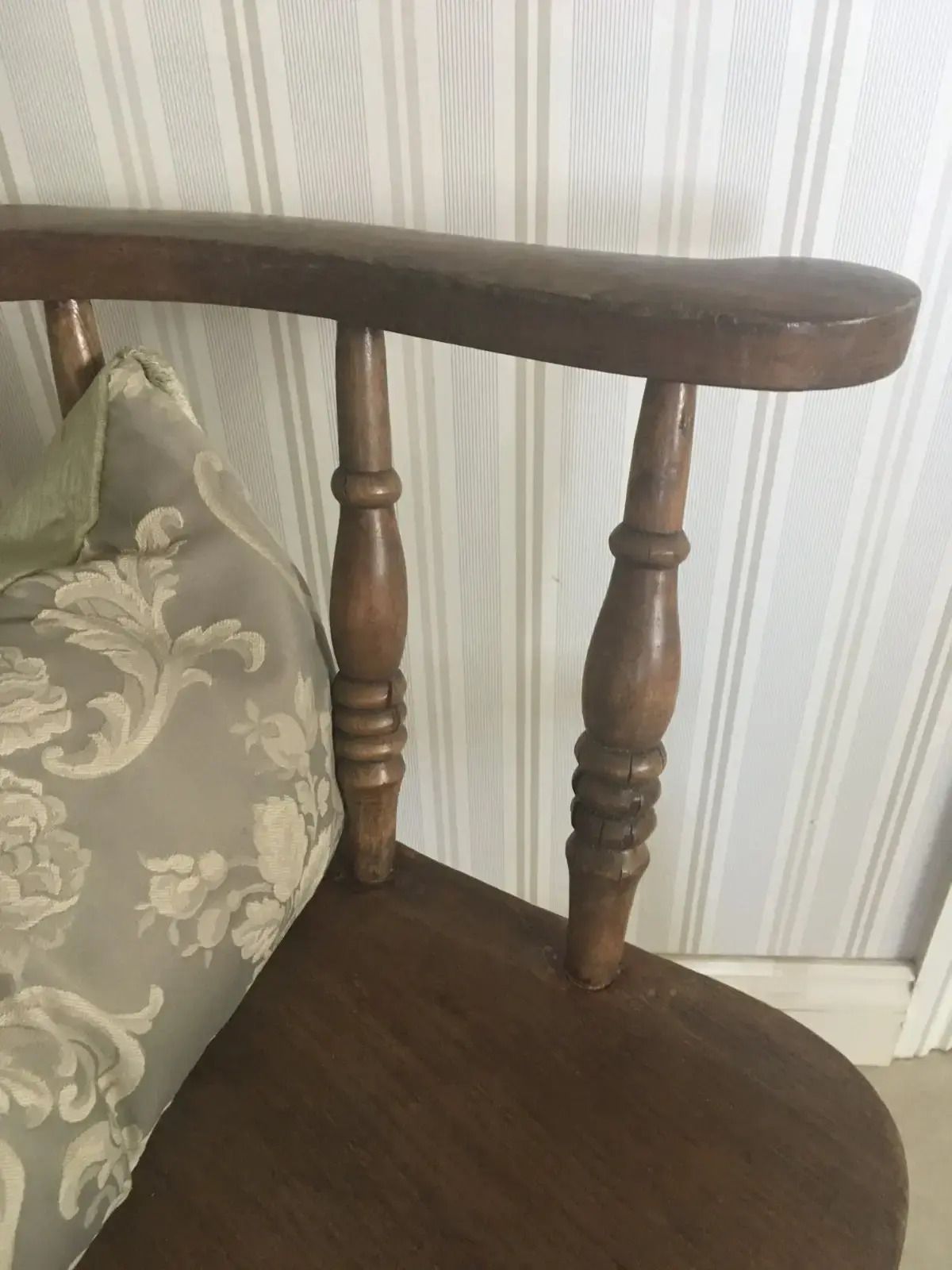 photo vinterior Beautifully Restored Vintage Old English Solid Oak Pub/Garden/Bistro Seat/Chair