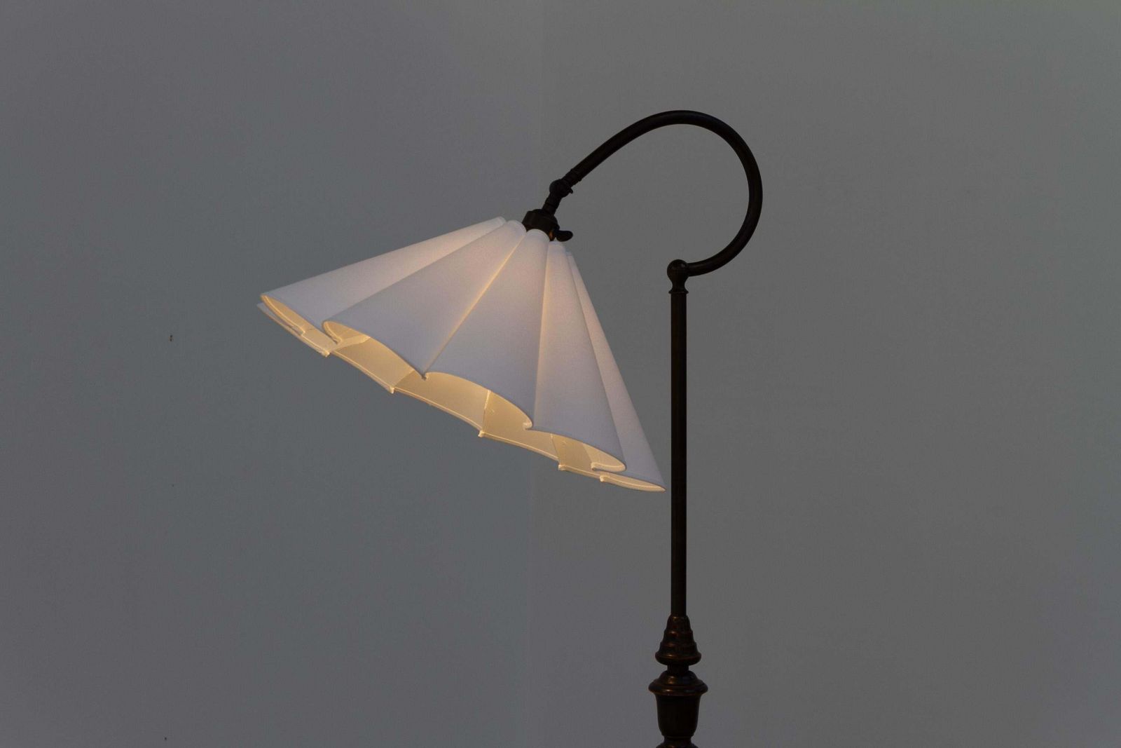 Scandinavian Art Deco Floor Lamp In Brass And Turned Oak, 1920s. photo vintage