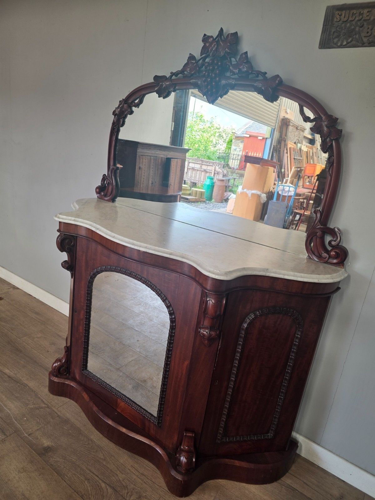 Antique Mahogany Victorian Marble Top Chiffionier 1870s Le photo for sale
