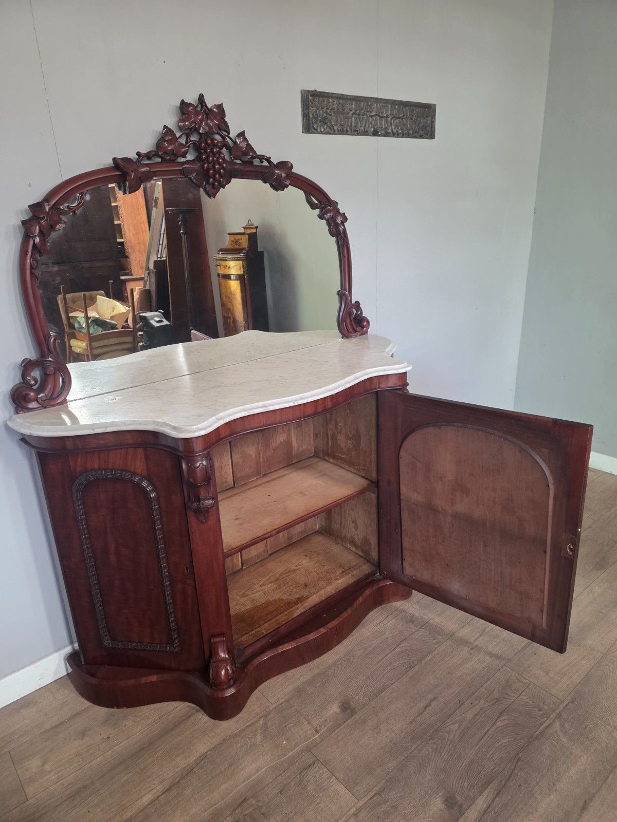 Antique Mahogany Victorian Marble Top Chiffionier 1870s Le photo vintage
