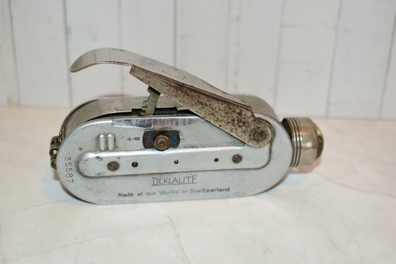 photo buy Rare Wwii British Military Issue 'Deklalite' Dynamo Torch – Working Swiss Patent