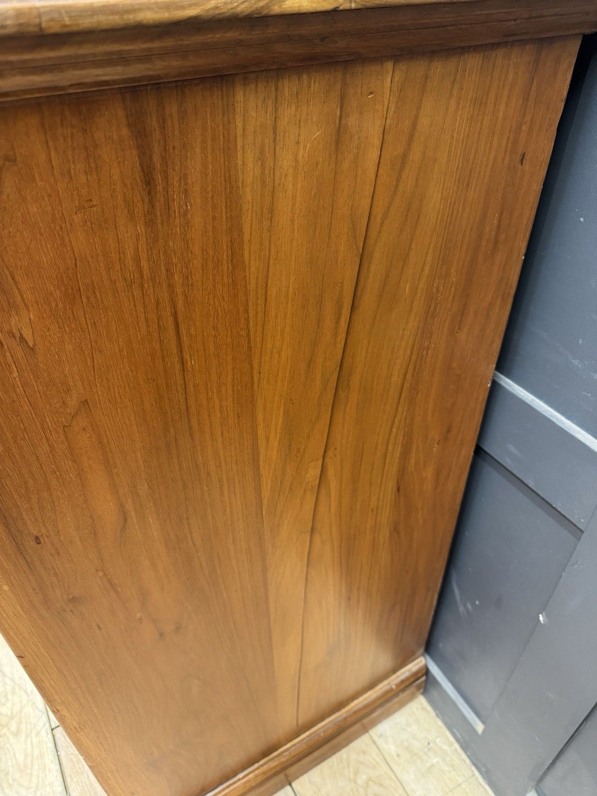 695.0 Antique Solid Walnut Chest Of Drawers Bedroom Storage Furniture photo