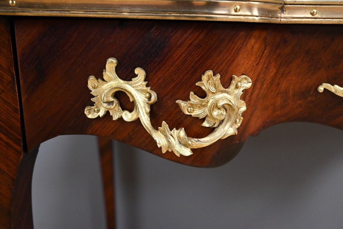 2830.0 Louis XV Style Mahogany Writing Desk – Early 20th Century photo