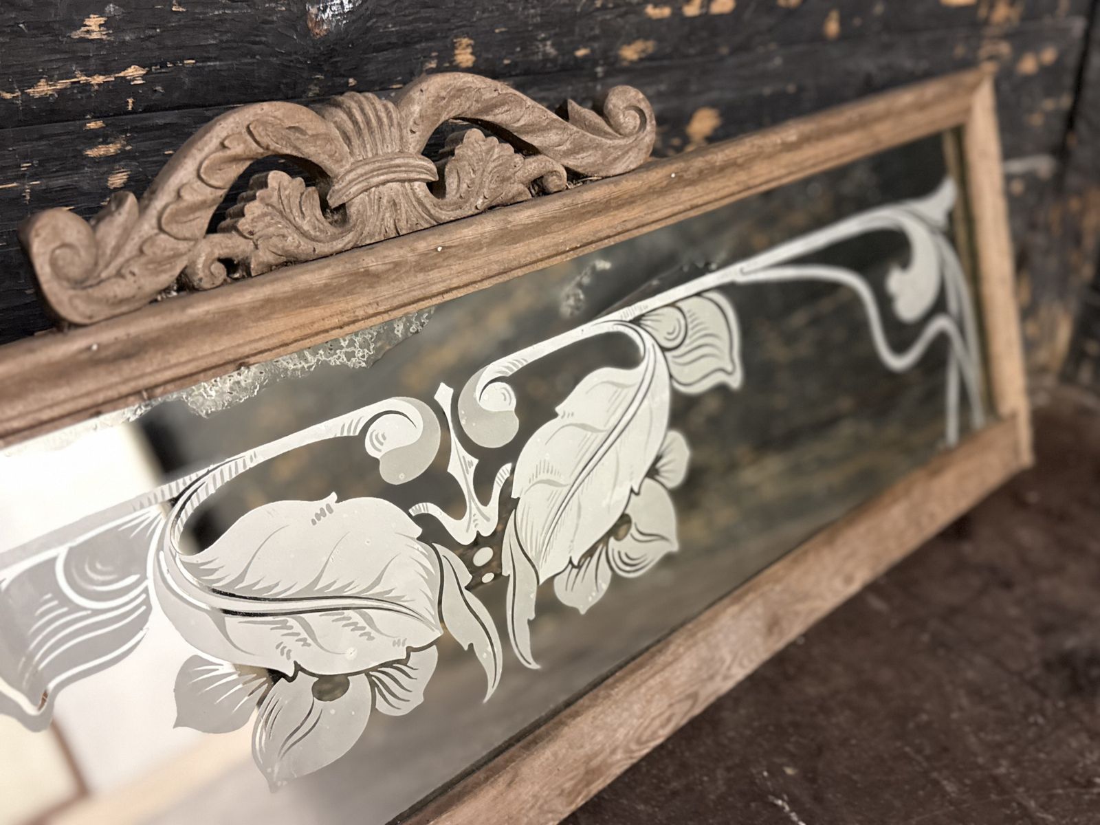 photo vinterior Art Nouveau Overmantel Mirror With Etched Floral Decoration In Carves Frame, C.1900