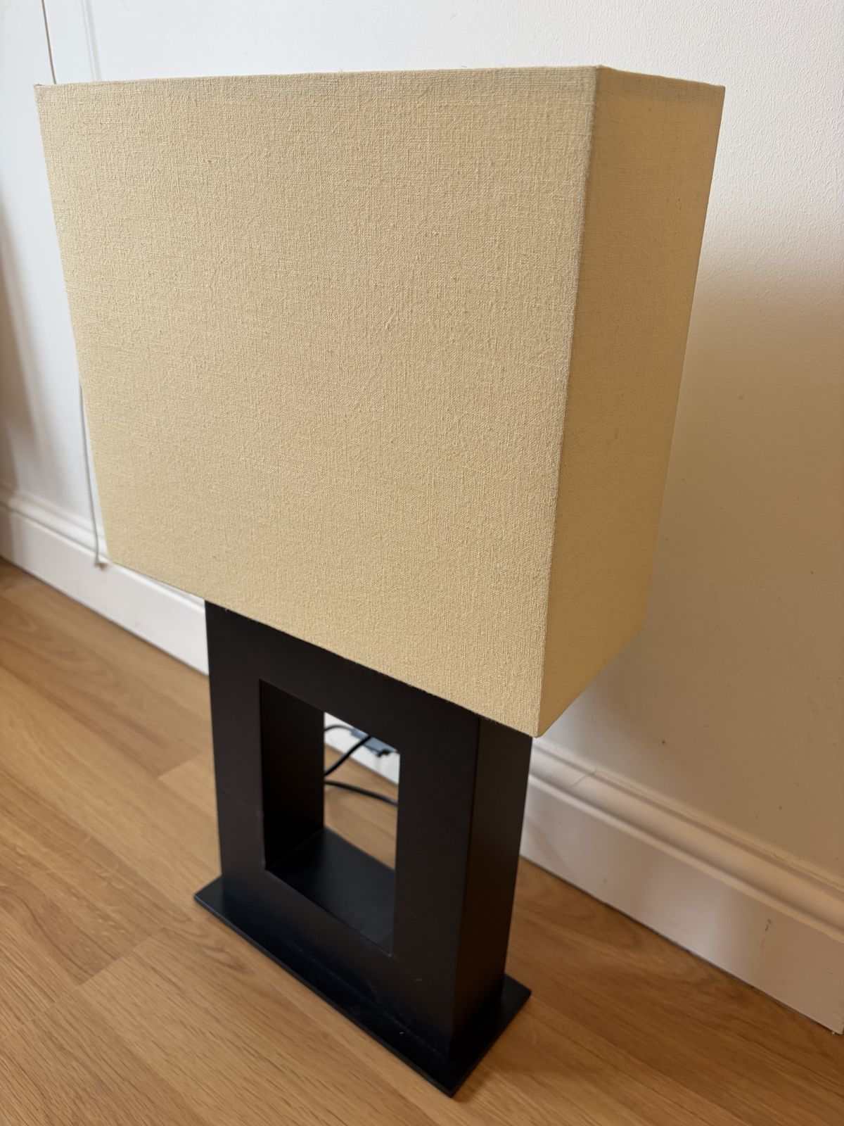 “Modern Black Geometric Table Lamp With Beige Shade – Contemporary Bedside/Living Room Lamp photo furniture