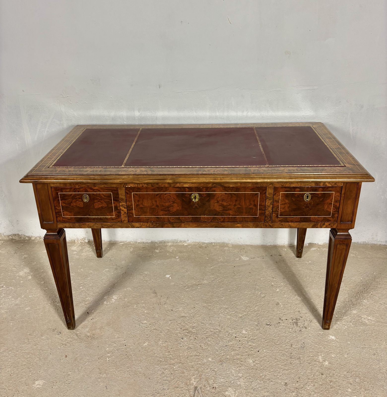 French Louis XVI Style Walnut Writing Desk With Leather Top, Early 20th Century photo Furniture