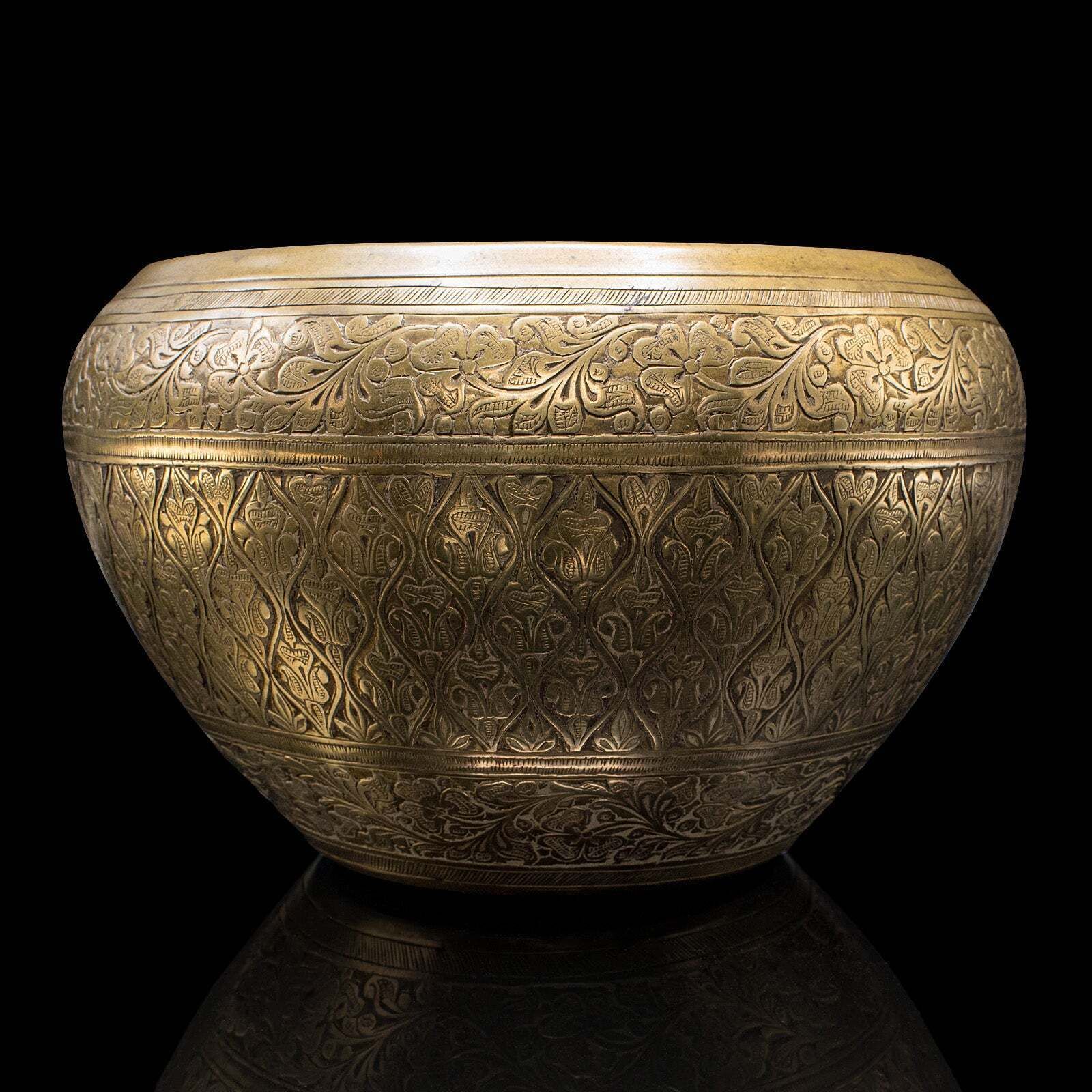 Vintage Offering Bowl, South East Asian, Brass, Jardiniere Pot, Art Deco, C.1930 photo 393.0
