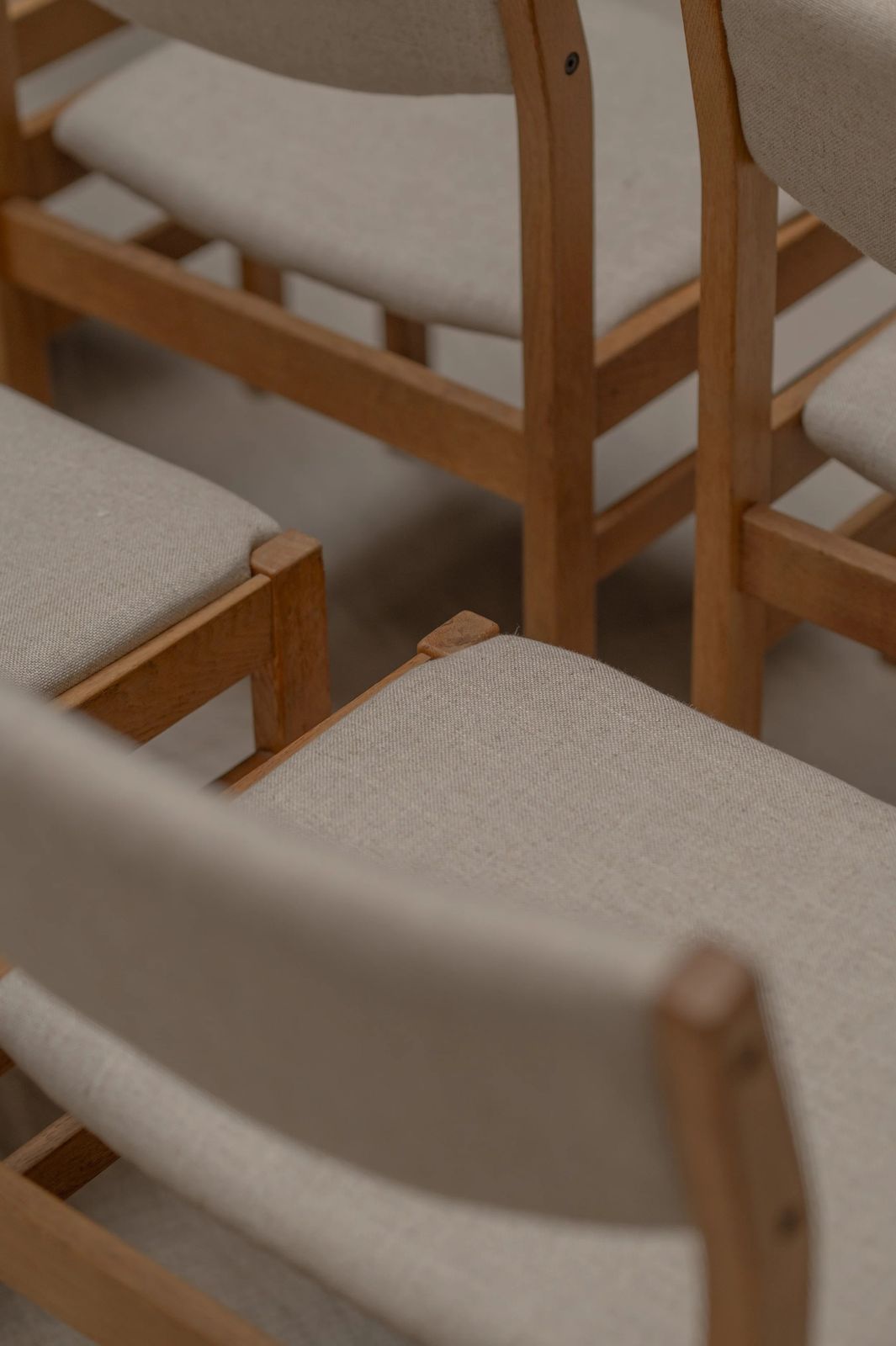 Set Of Eight Dining Chairs By Børge Mogensen For Fdb Møbler, Denmark photo buy