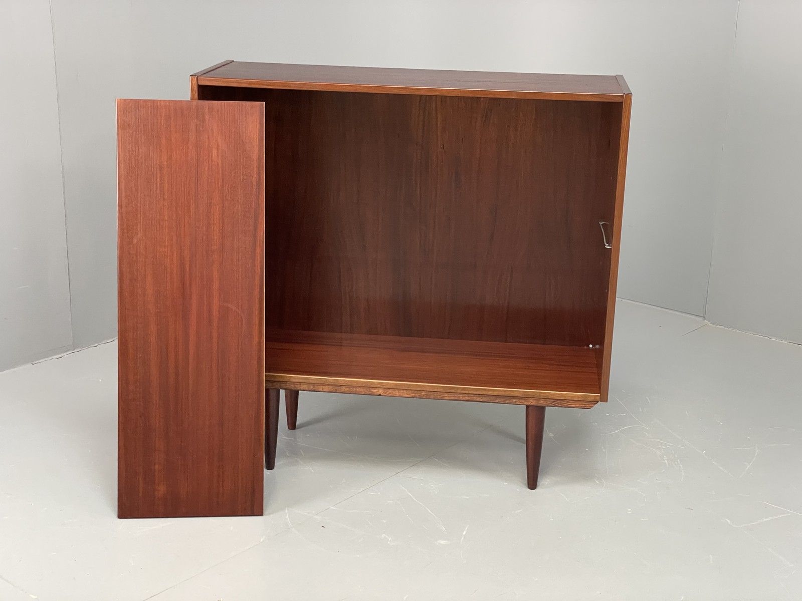 260.0 Vintage 1970s Danish Bookcase Darkwood Retro Record Shelving Eb12066 photo