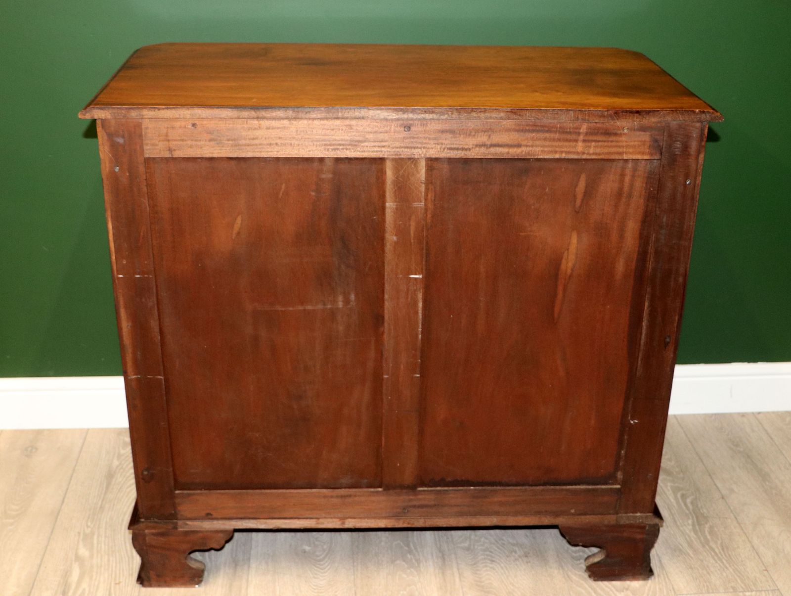 photo for sale A Lovely Solid Mahogany Bachelors’ Chest.