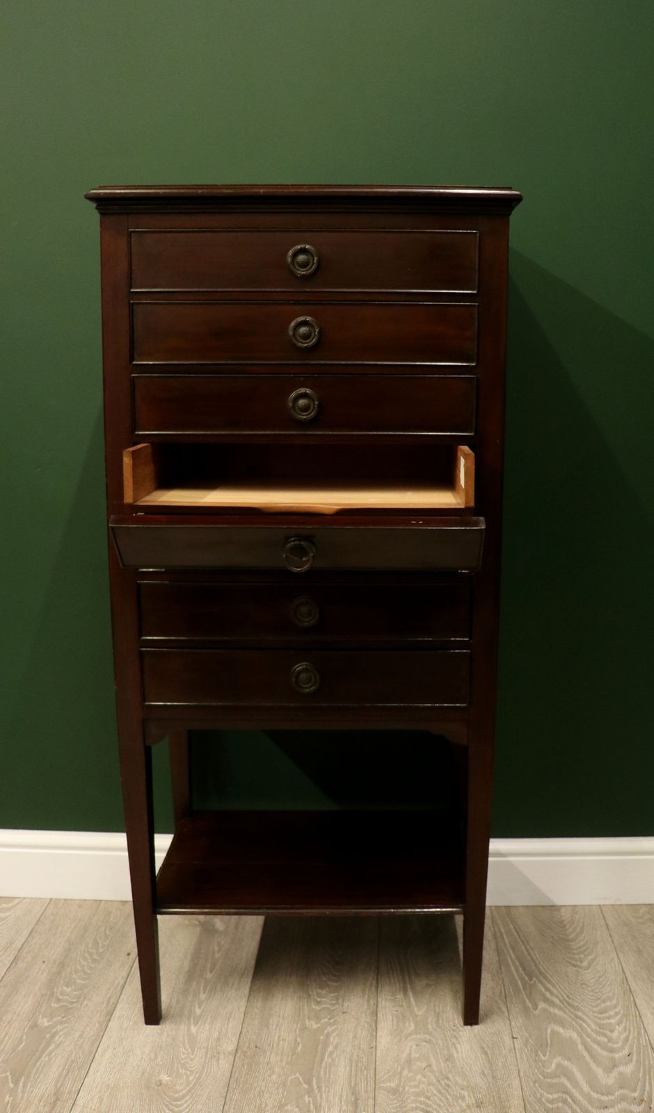 An Early 20th Century Mahogany Music Cabinet. photo vinterior