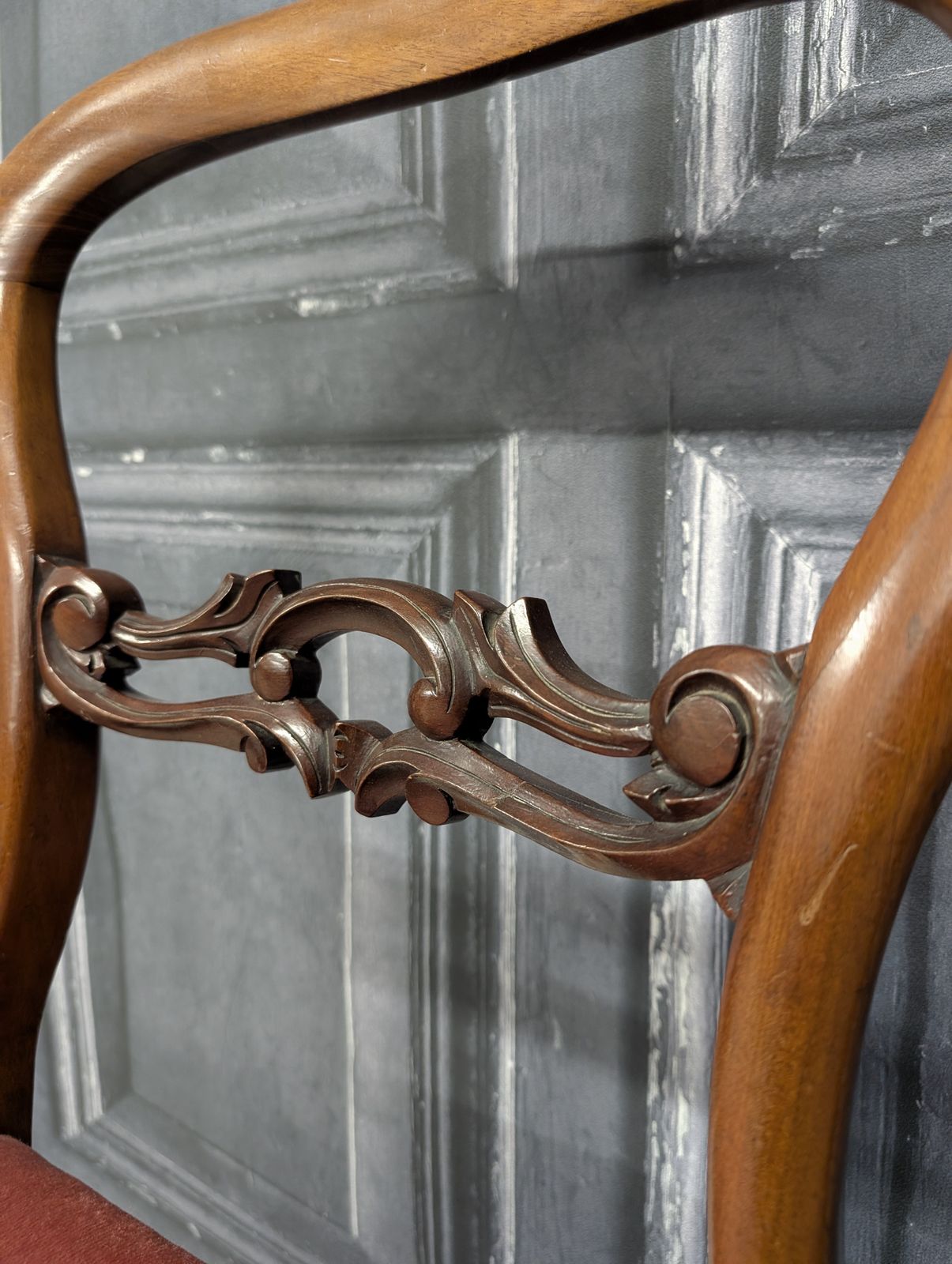 Pair Of Victorian Balloon Back Mahogany Dining Chairs With Carved Splat & Pink Upholstery, C.1870 photo 240.0