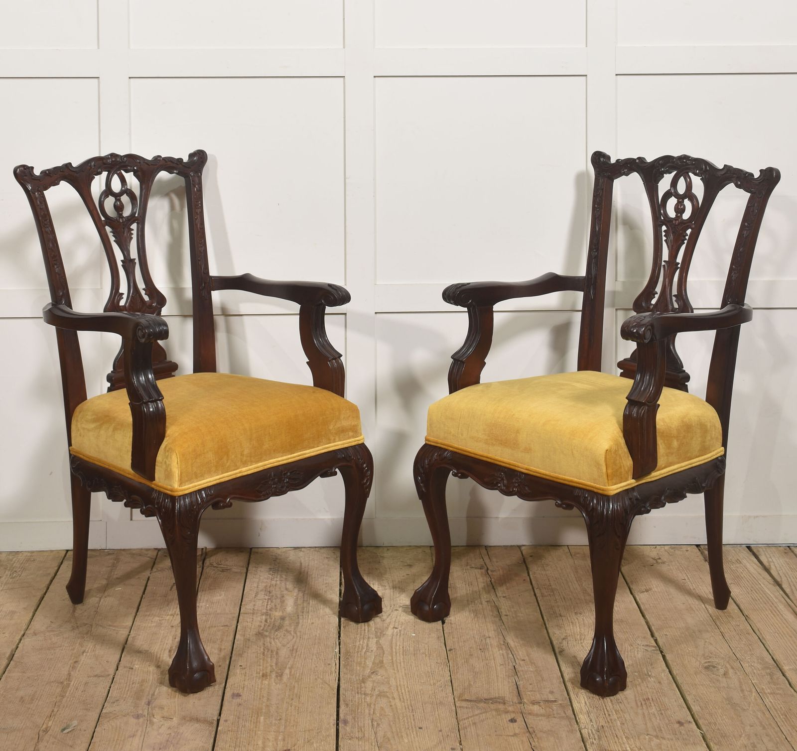 Set Of Eight Irish George II Style Mahogany Dining Chairs photo vintage