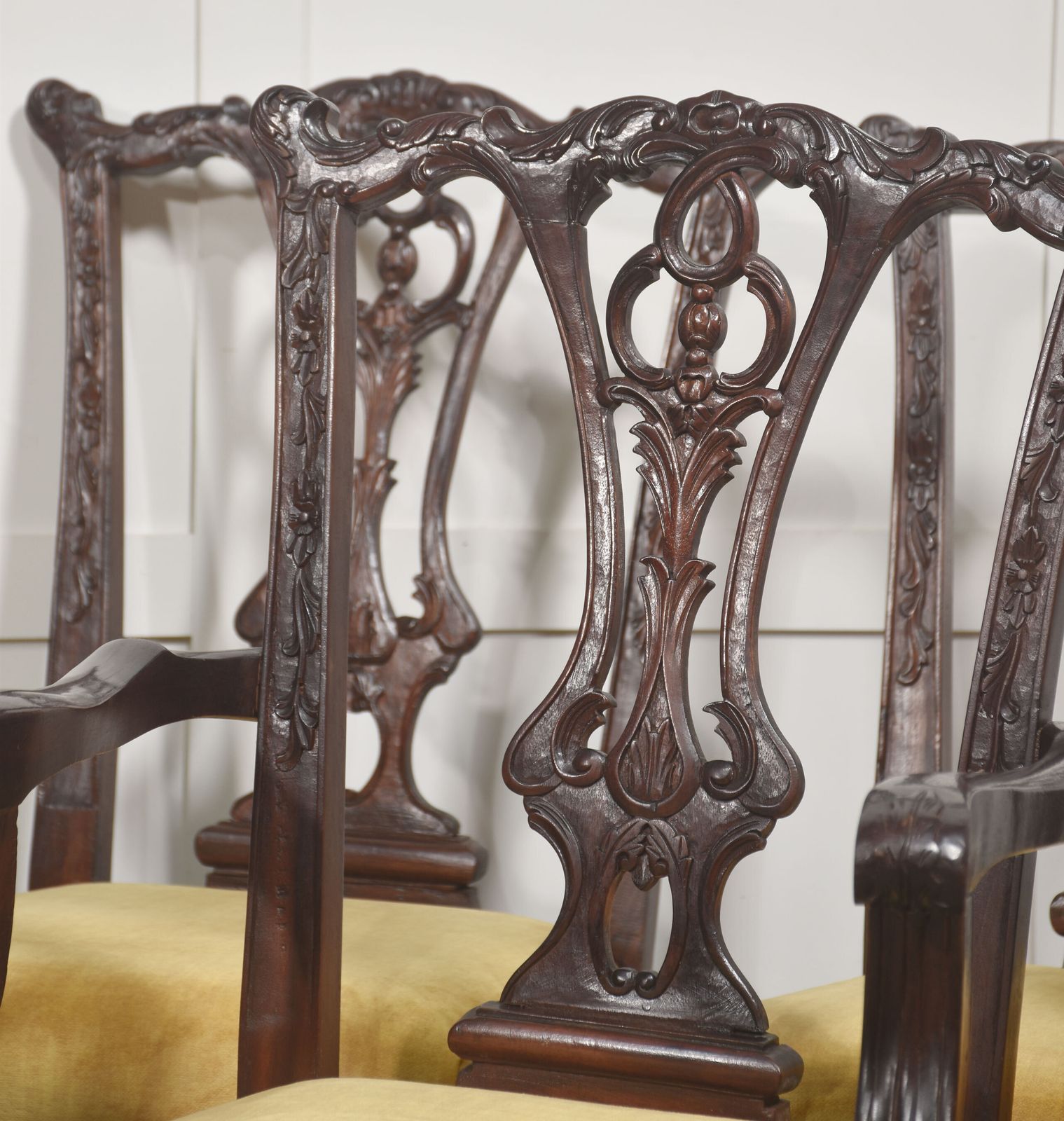photo furniture Set Of Eight Irish George II Style Mahogany Dining Chairs