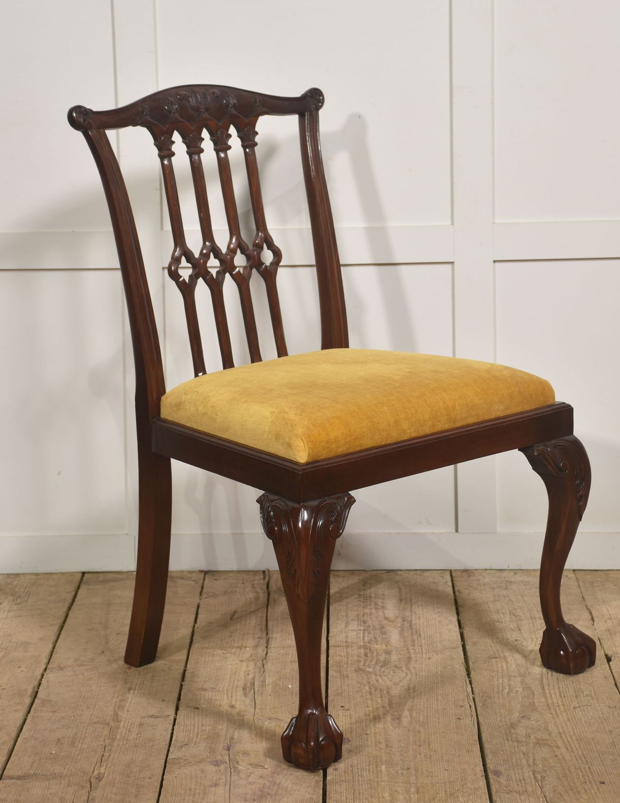 Set Of Four George II Style Mahogany Dining Chairs photo 810.0