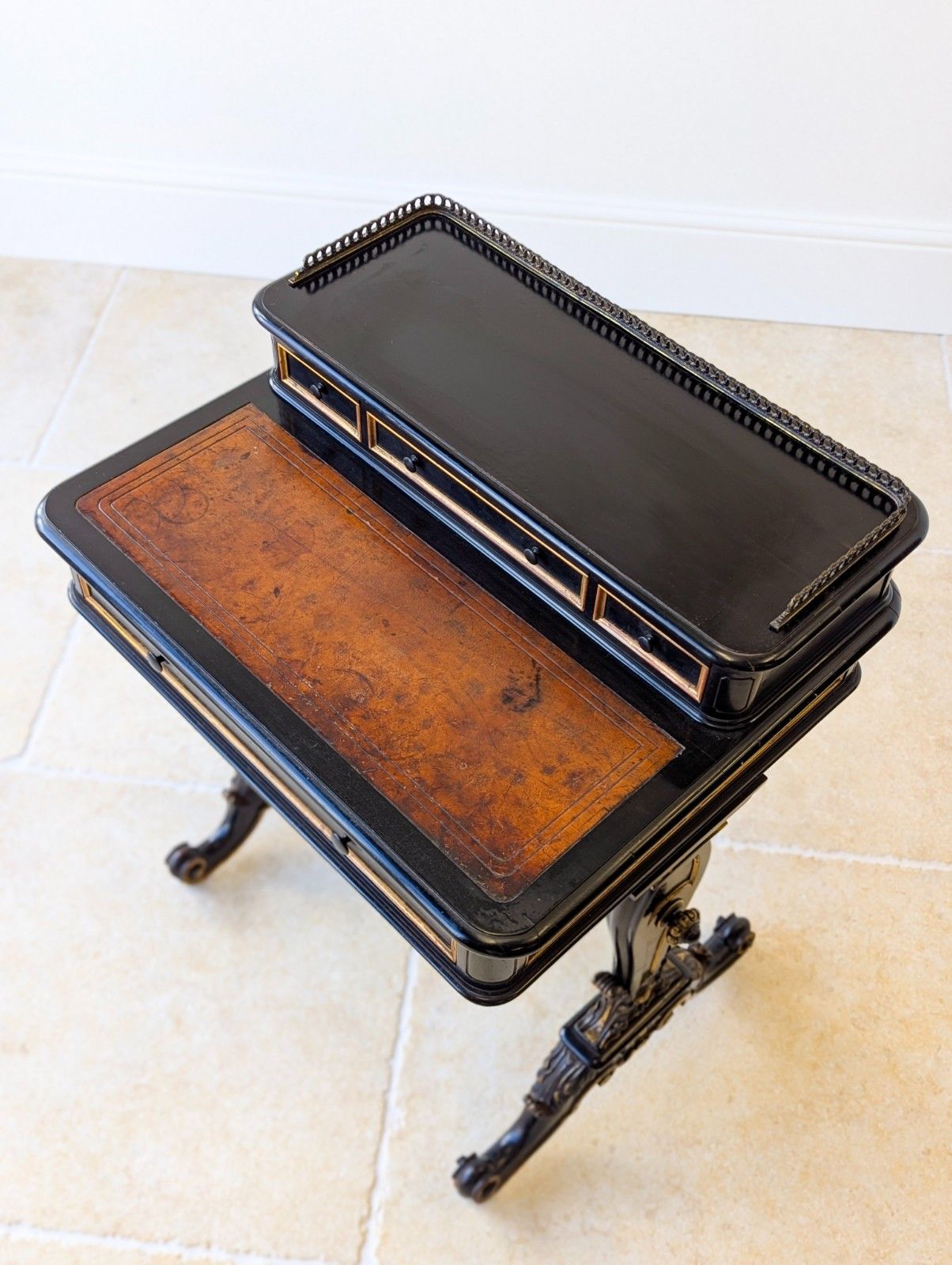 photo furniture Antique Victorian Ebonised Bonheur Du Jour C.1870