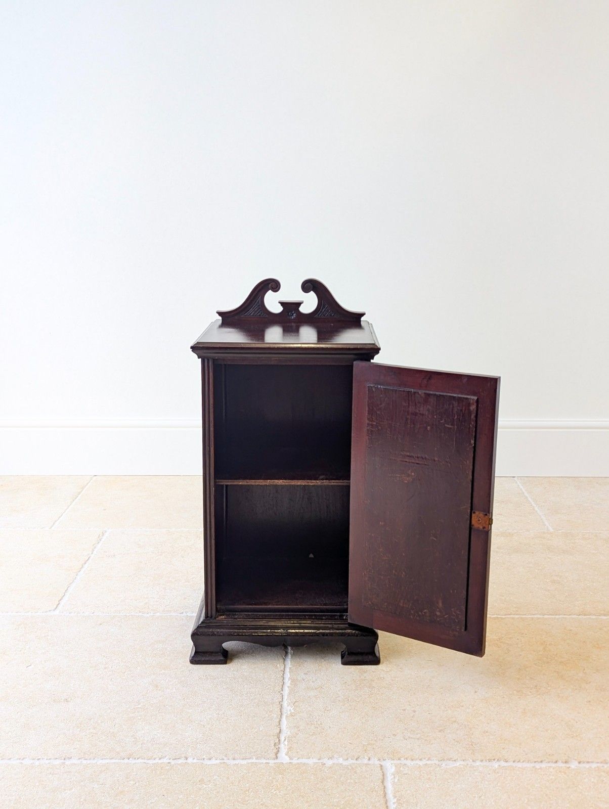 Antique Victorian Mahogany Bedside Cabinet C.1870 photo vinterior
