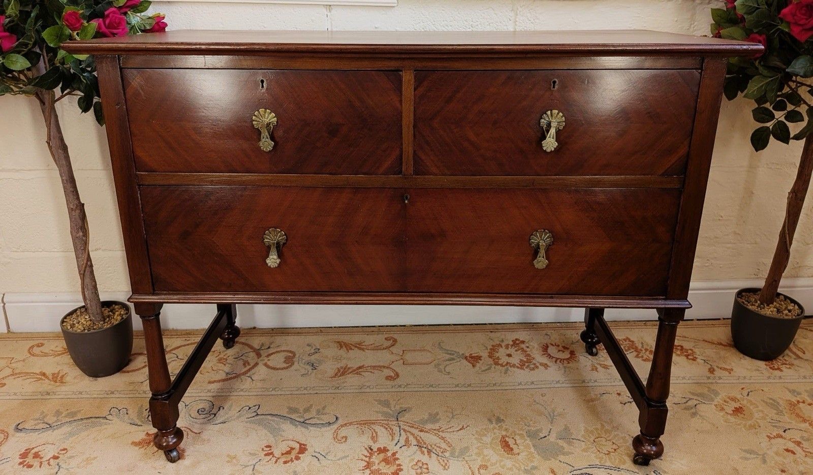 Early 20th Century Mahogany Chest Of Drawers