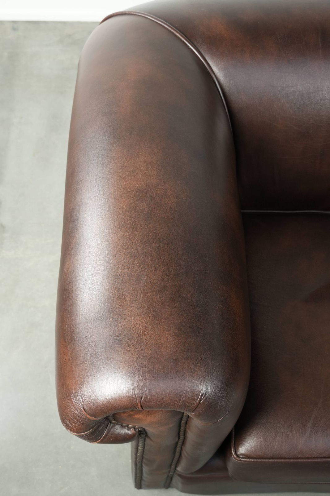 Luxurious Brown Cowhide Chesterfield Armchair With A Timeless English Look. photo buy