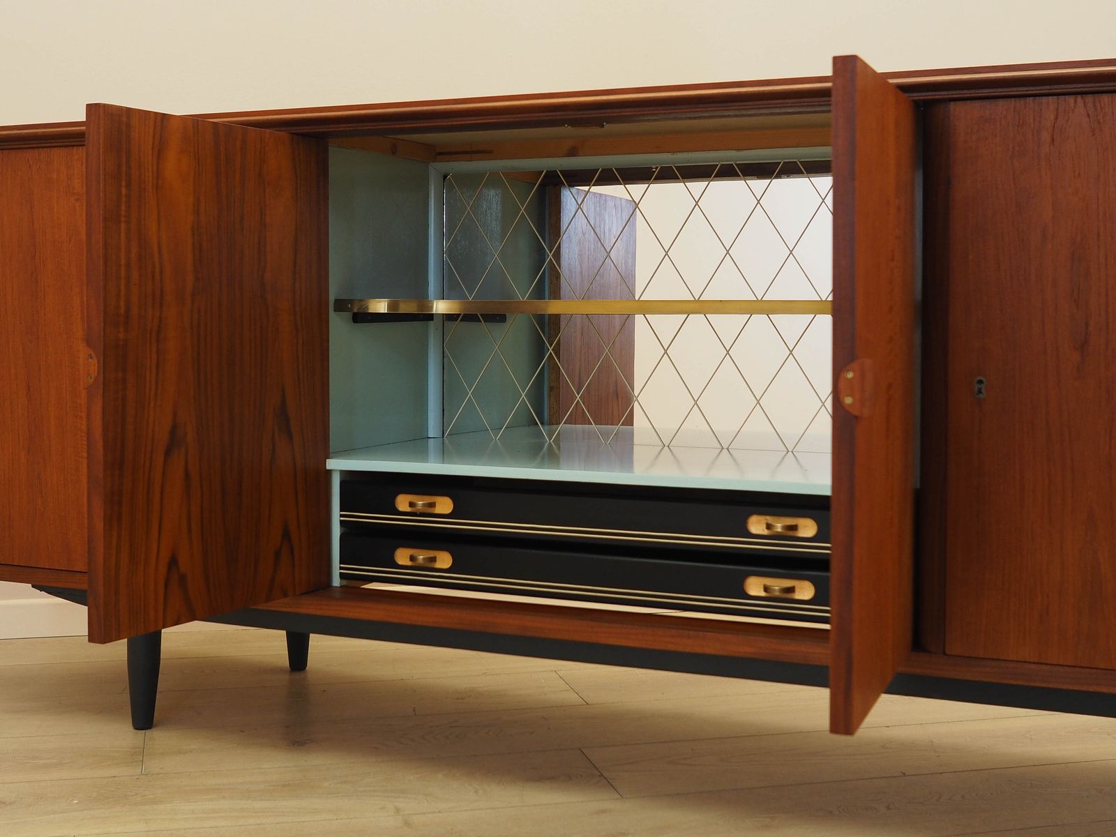 Teakhouten dressoir, Deens design, jaren 1970, gemaakt in Denemarken photo Meubels