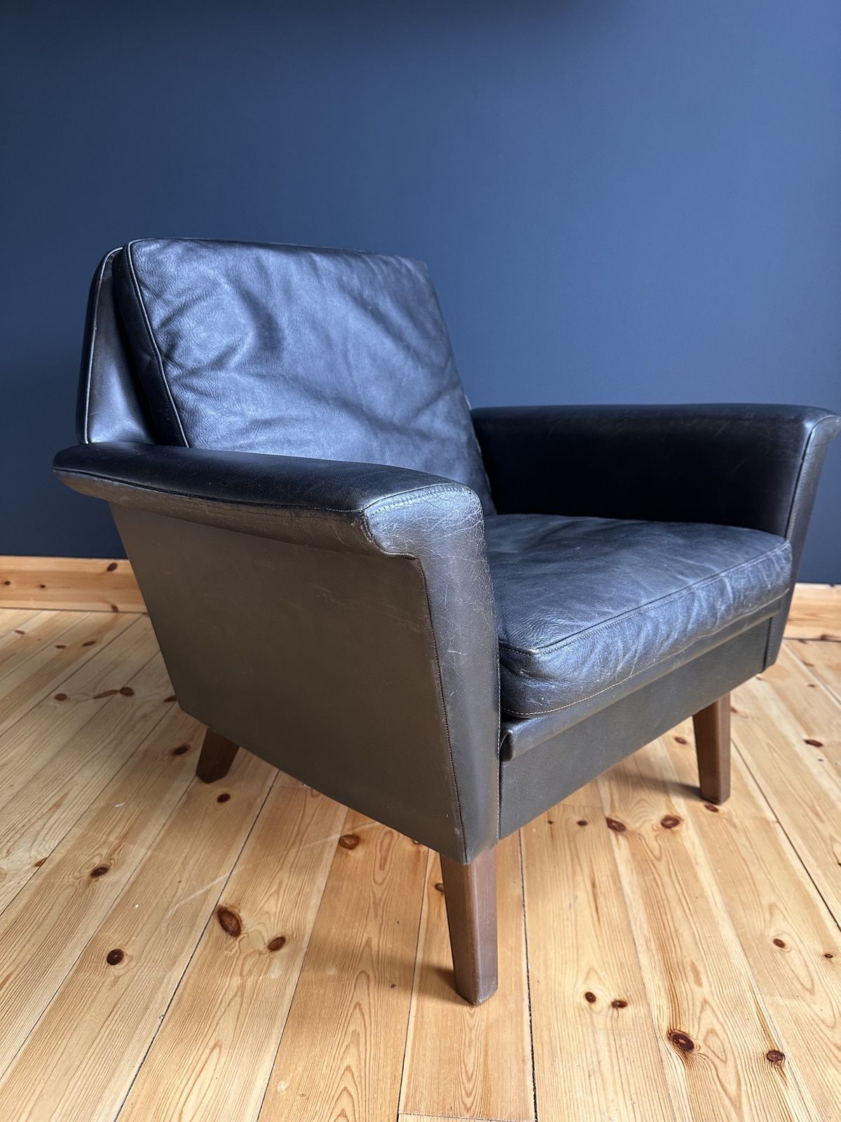 photo for sale Mid Century Danish Lounge Armchair In Black Leather