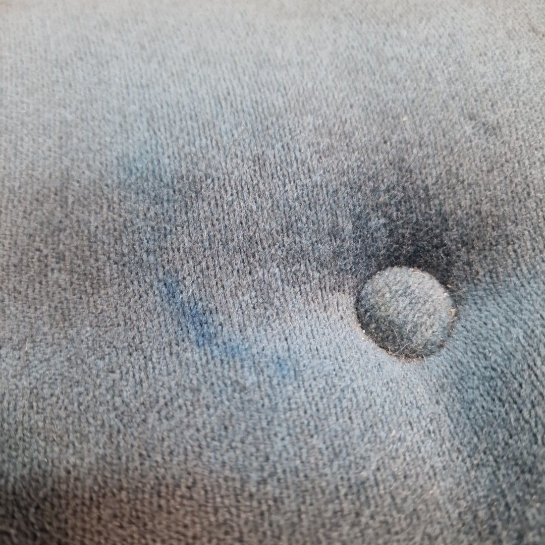 photo furniture Vintage Upholstered Foot Stool Blue Tufted Bench Queen Anne Style Footstool Rest