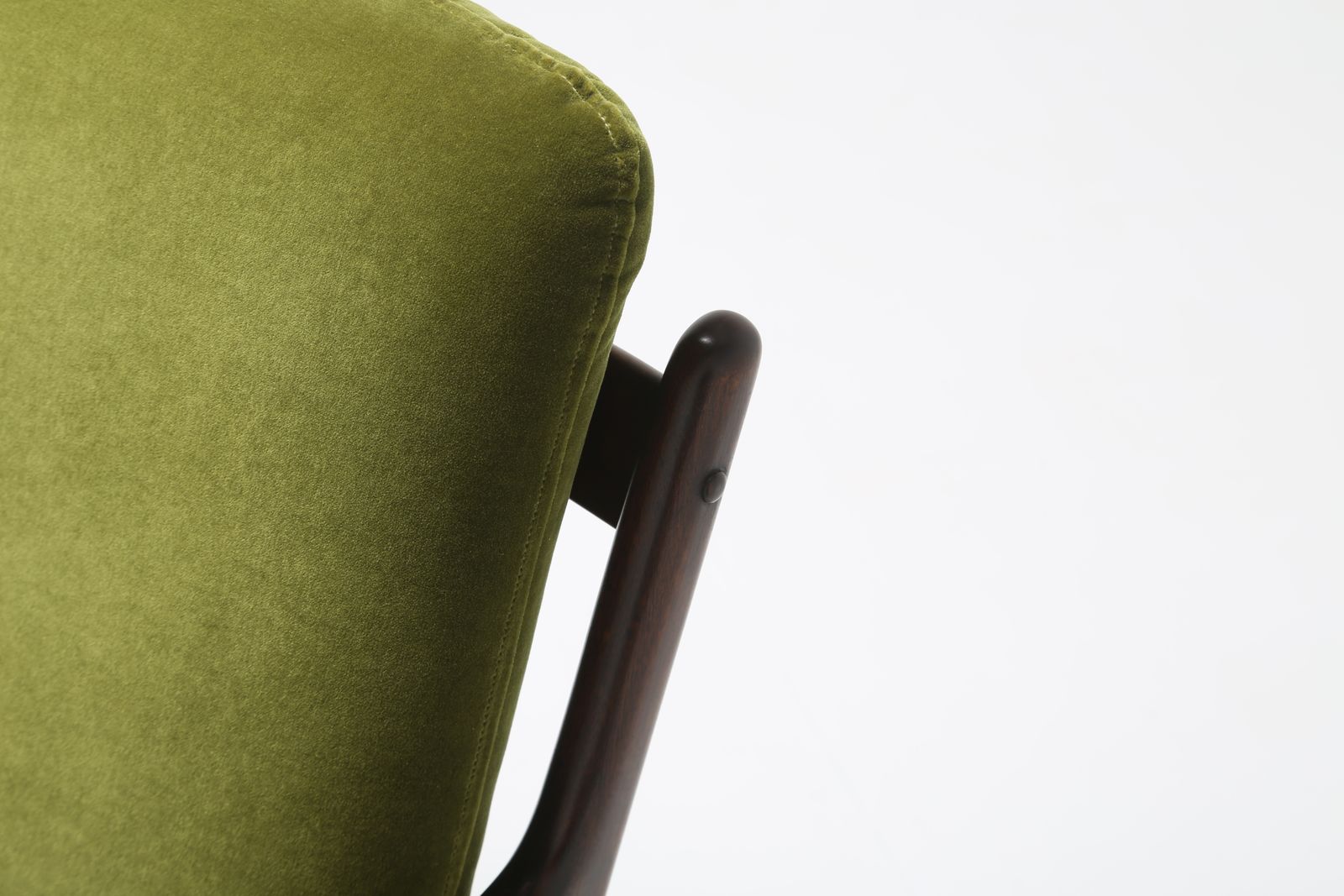 Paire de fauteuils Ole Wanscher PJ112 en acajou et velours de coton vert, pour Poul Jeppesen, années 1950. photo furniture
