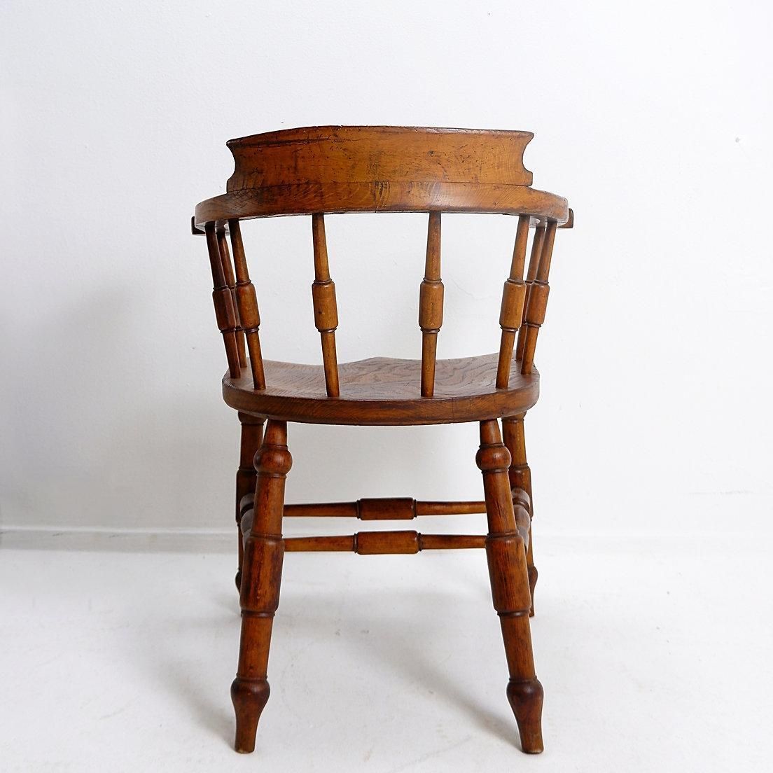 English 19th Century Smokers Bow Chair   Elm Wood photo 823.0