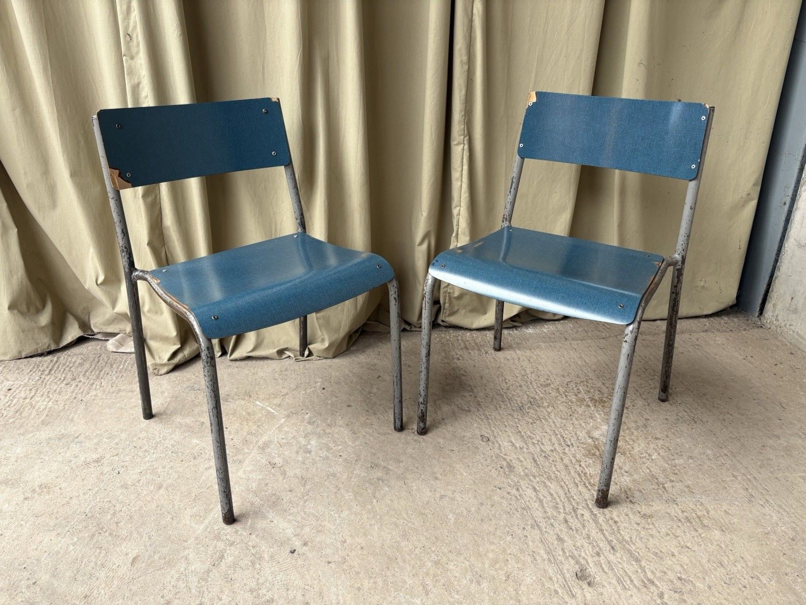 Vtg Mid Century Industrial Metal Set Of 2 Stacking Dining Chairs Retro R1195 photo Furniture
