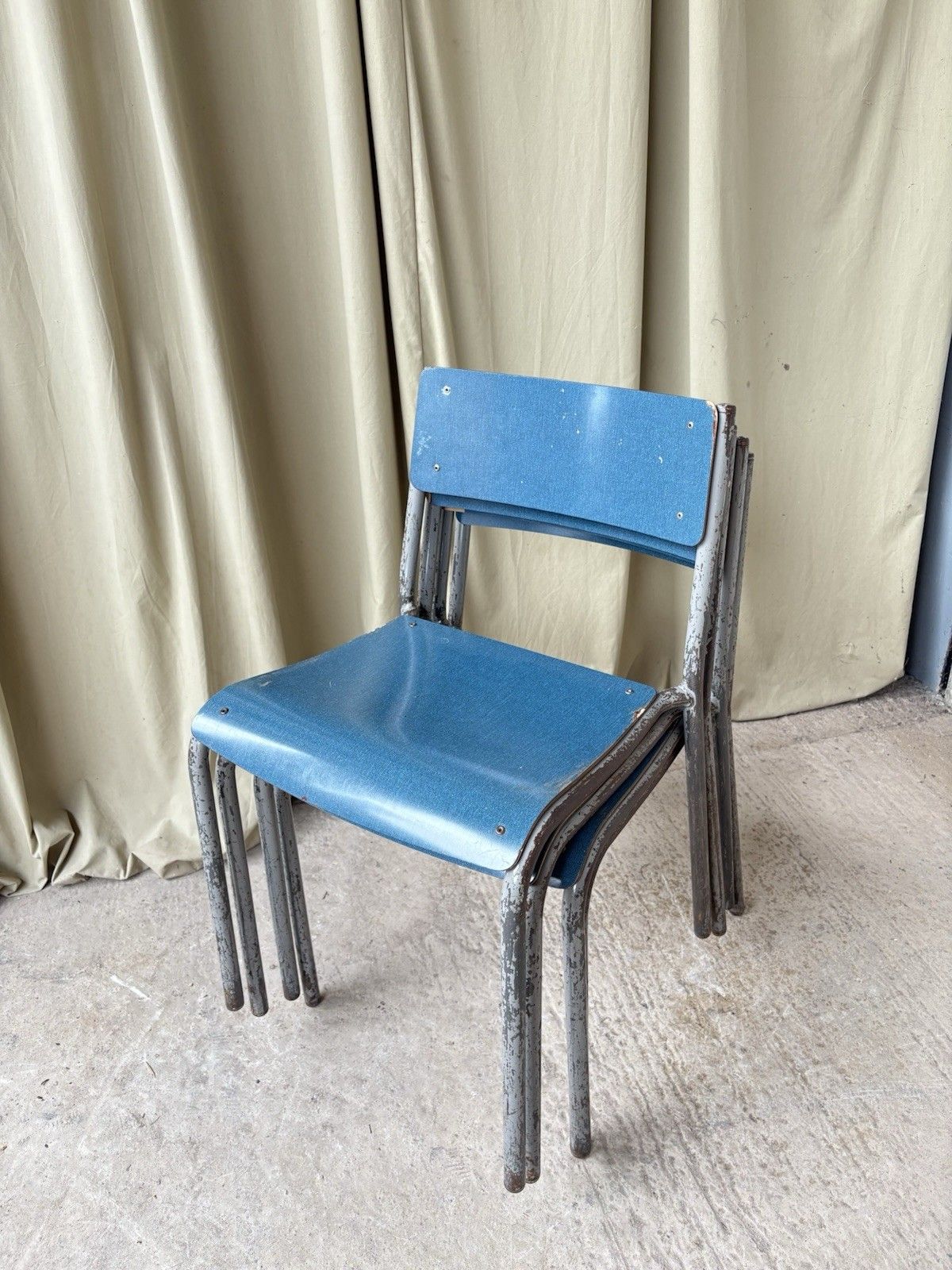 Vtg Mid Century Industrial Metal Set Of 4 Stacking Dining Chairs Retro R1194 photo for sale