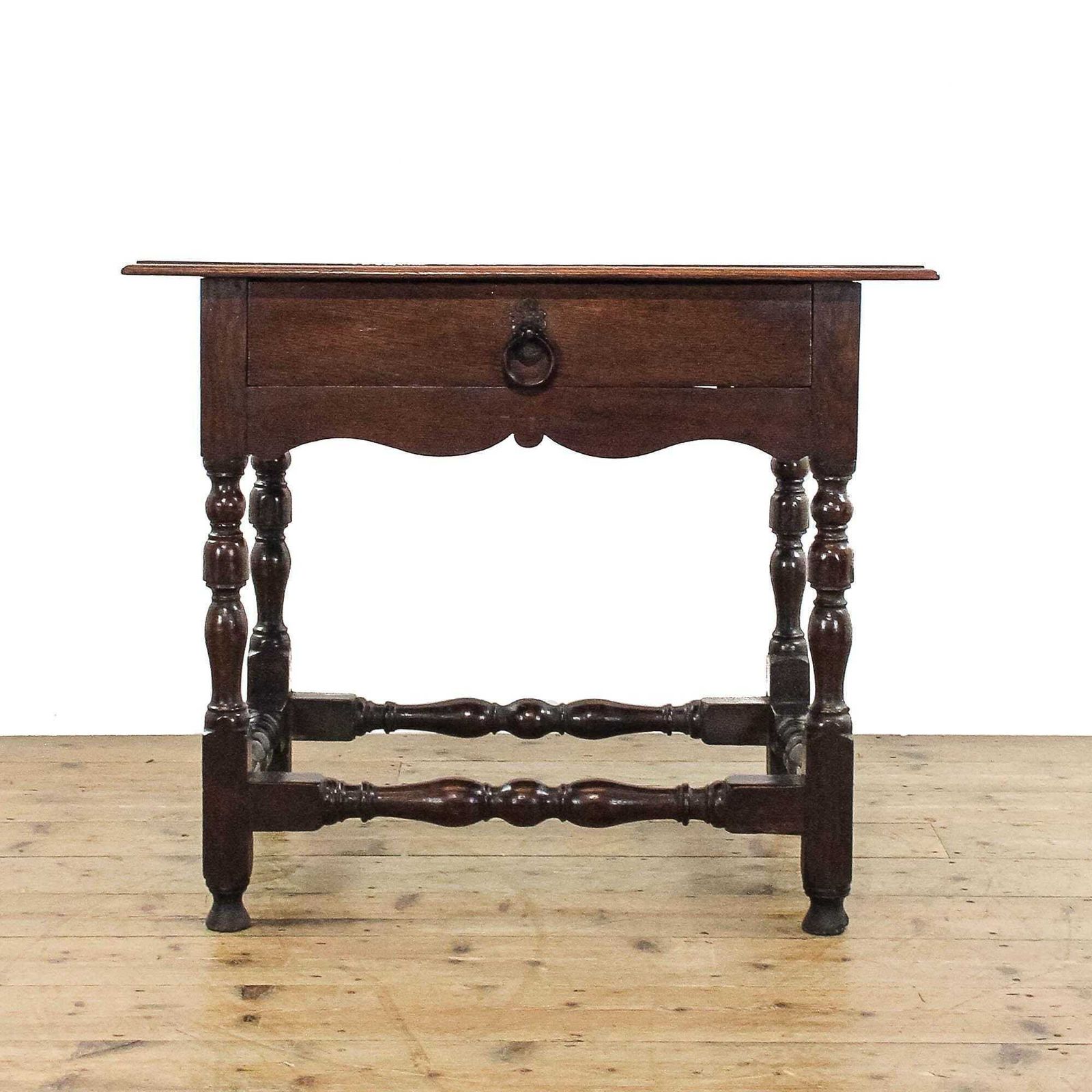 Antique 18th Century Oak Lowboy Side Table | Antique Tables | Antique Furniture | Antique Side Table (M 5878)