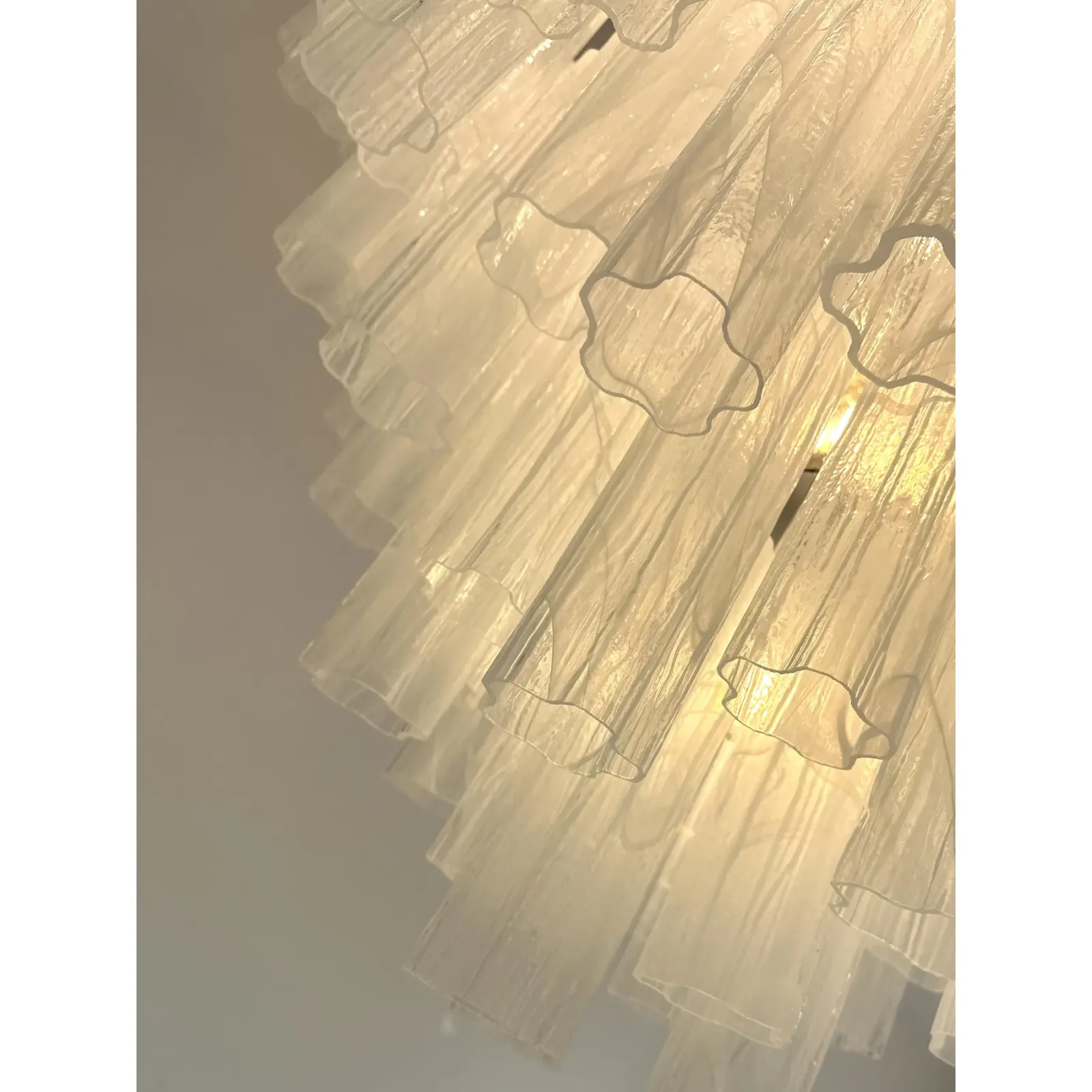 Modern Large Venetian White Alabastro Tronchi Murano Glass Chandelier By Simoeng photo Lighting