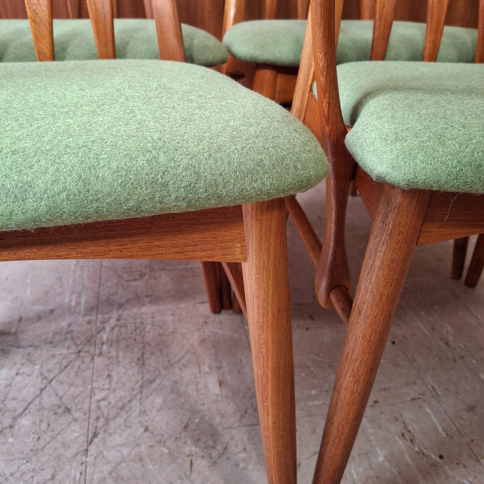 Fab Vintage Set Of 6 Danish Teak Niels Koefoed Eva Dining Chairs Green Wool photo vinterior