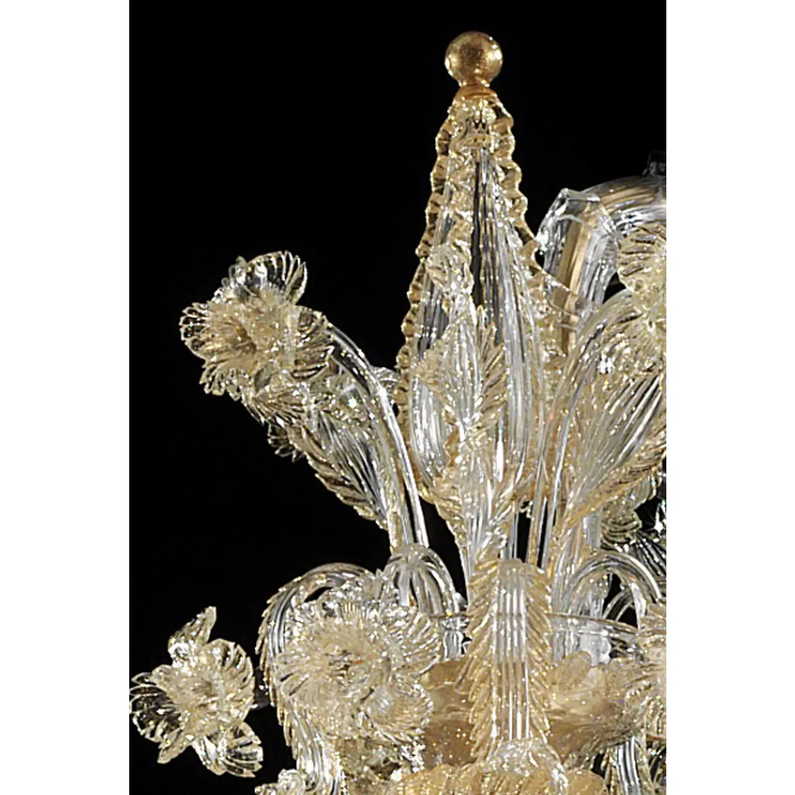 Handcrafted Imperial Venetian Murano Glass Ca’ Rezzonico Chandelier With Gold Details photo furniture