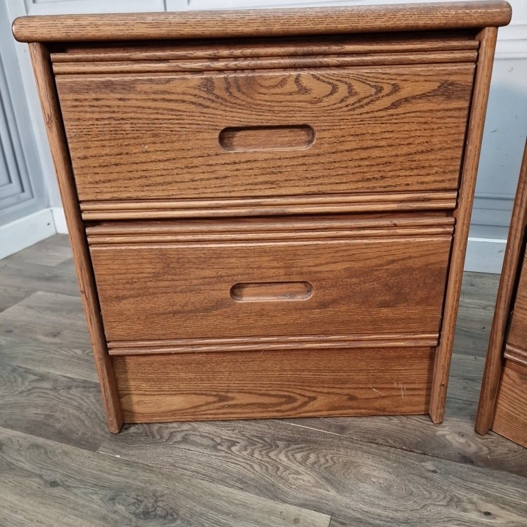 photo vintage Pair Military Bedside Cabinets Vintage Oak Effect 2 Drawer Us Navy Tables