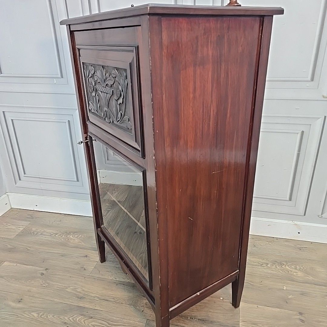 photo vinterior Antique Mahogany Cabinet Carved Panel Glazed Door Display Cupboard Shelves Wood