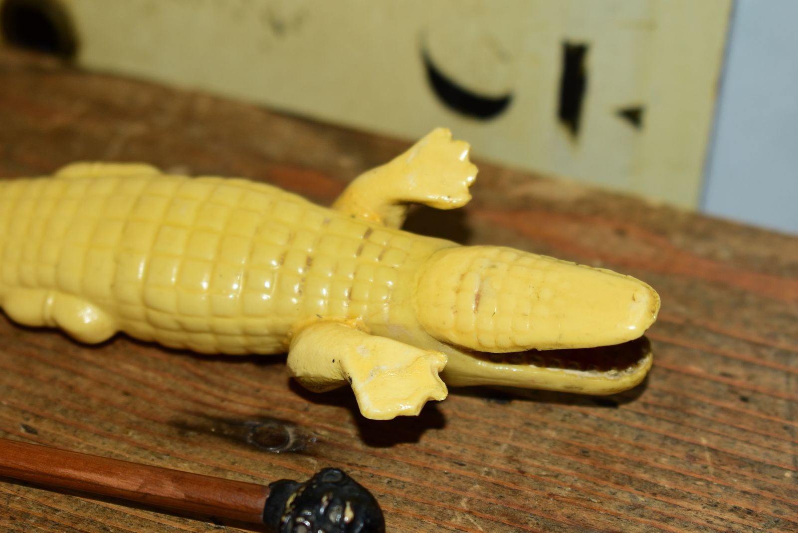 photo buy Rare 1920s Celluloid Alligator Letter Opener & Pencil Holder Set