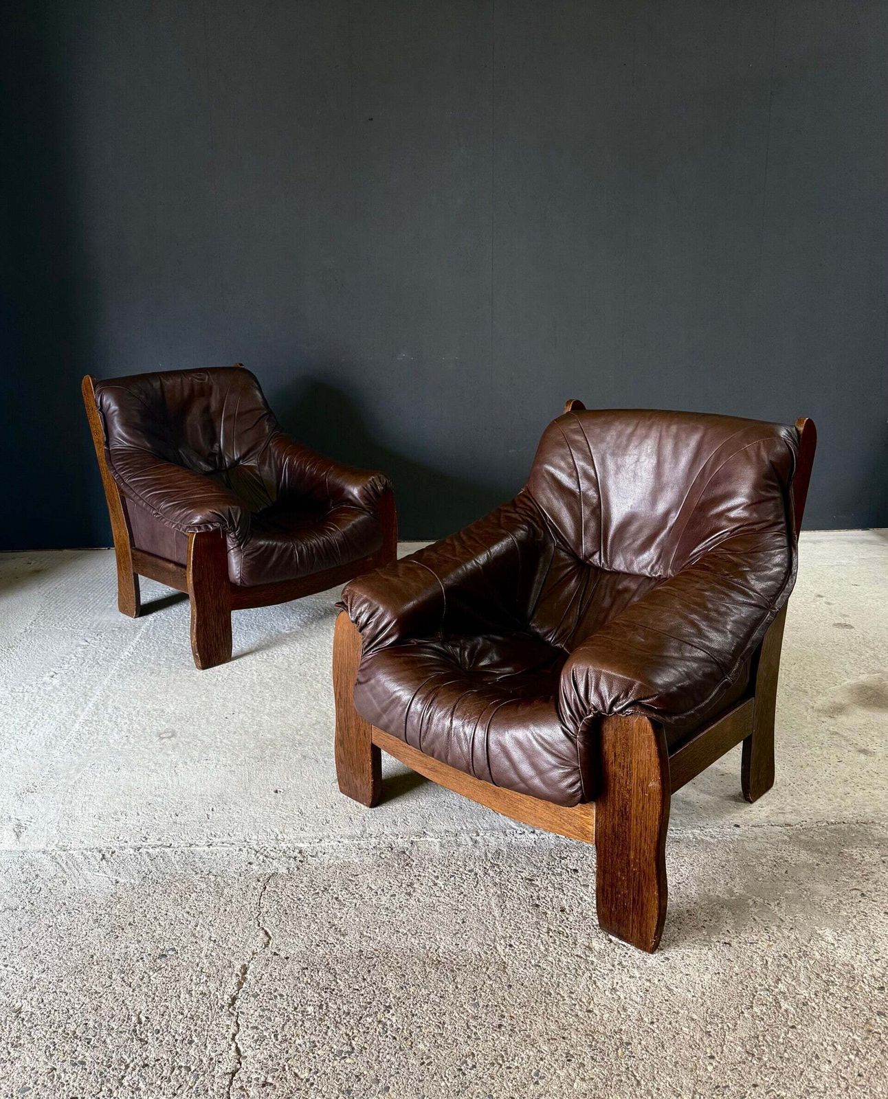 Brutalist Design Leather & Oak Lounge Chair Set, Belgium 1970's