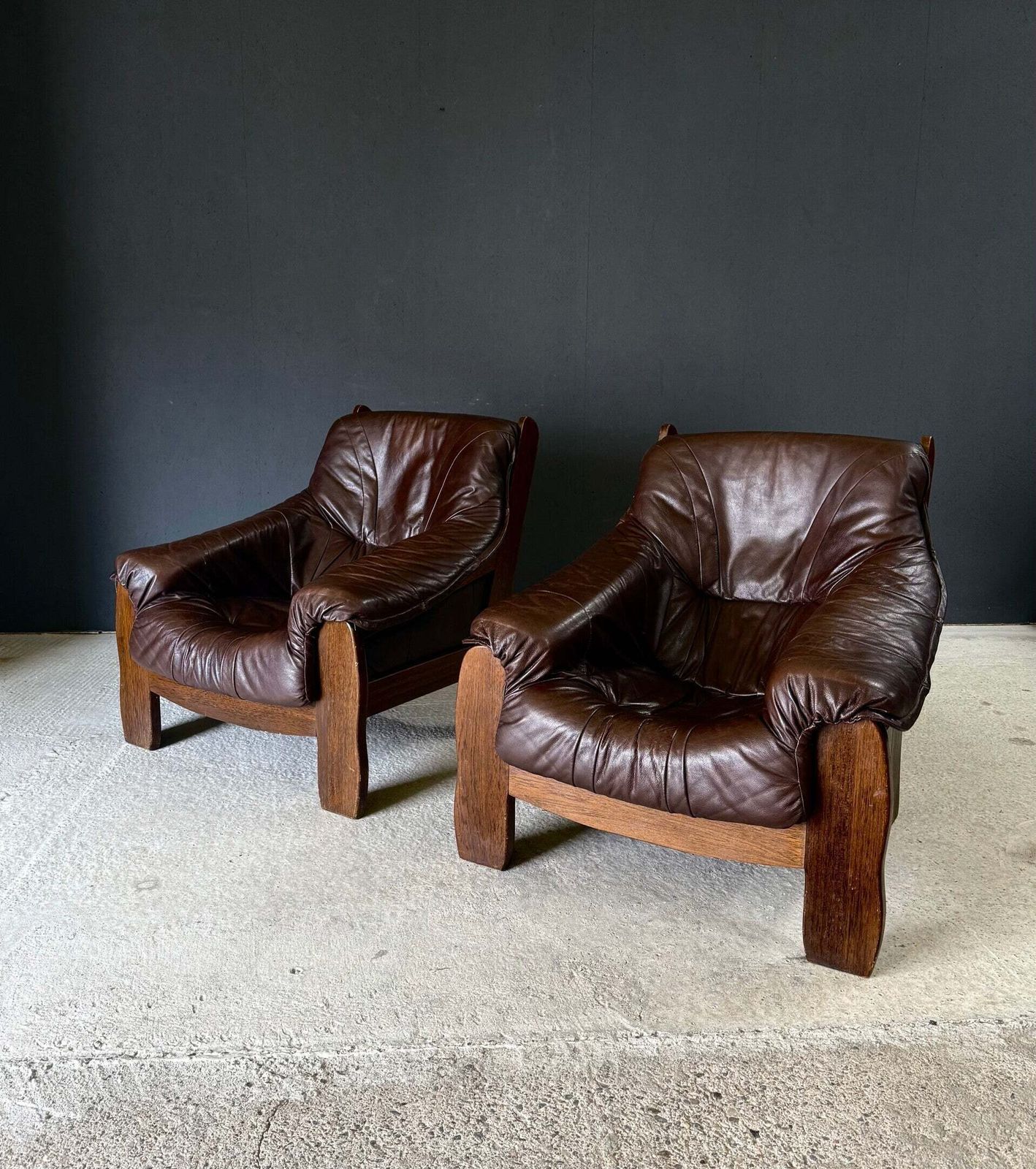 Brutalist Design Leather & Oak Lounge Chair Set, Belgium 1970's photo Furniture