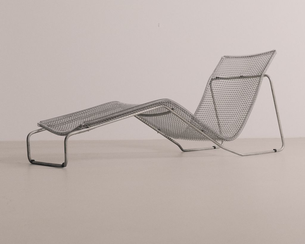 photo for sale Ruffian Chaise By Niall O'flynn
