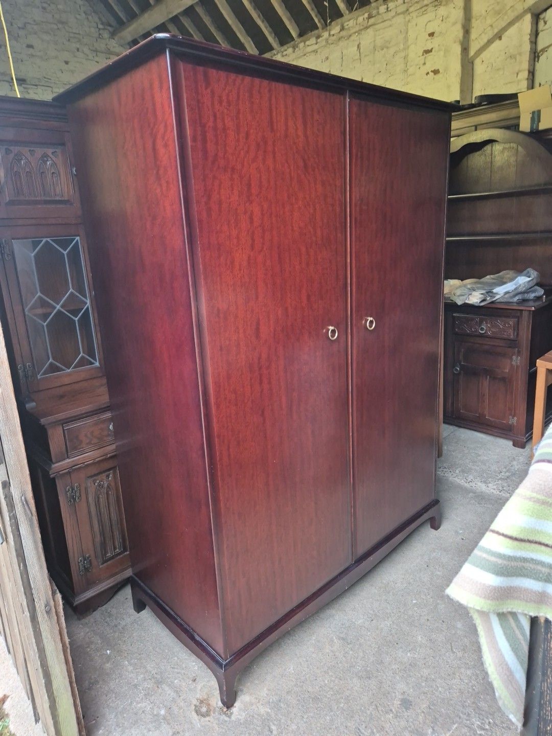 Vintage Large Stag Minstrel Mahogany Double Door Wardrobe