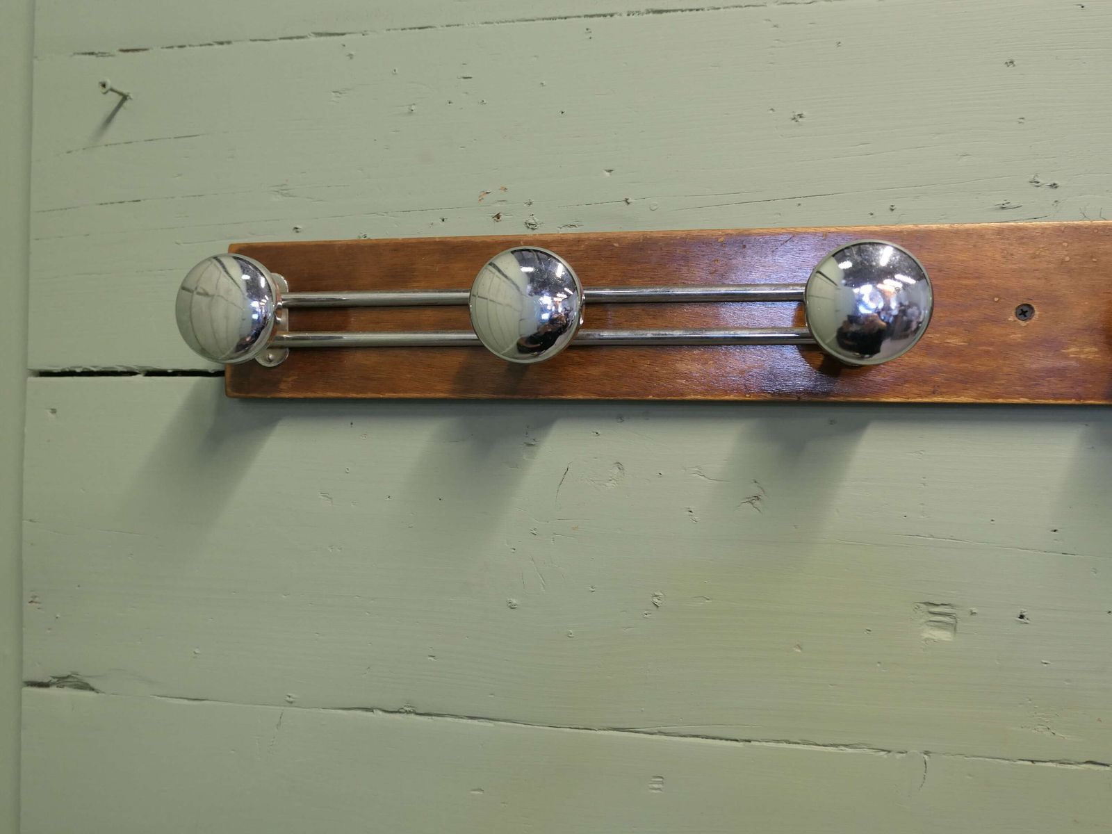 French Retro Style Coat Rack 6 Coat Hooks Very Stylish Chrome Cloakroom Hanging Bracket photo for sale