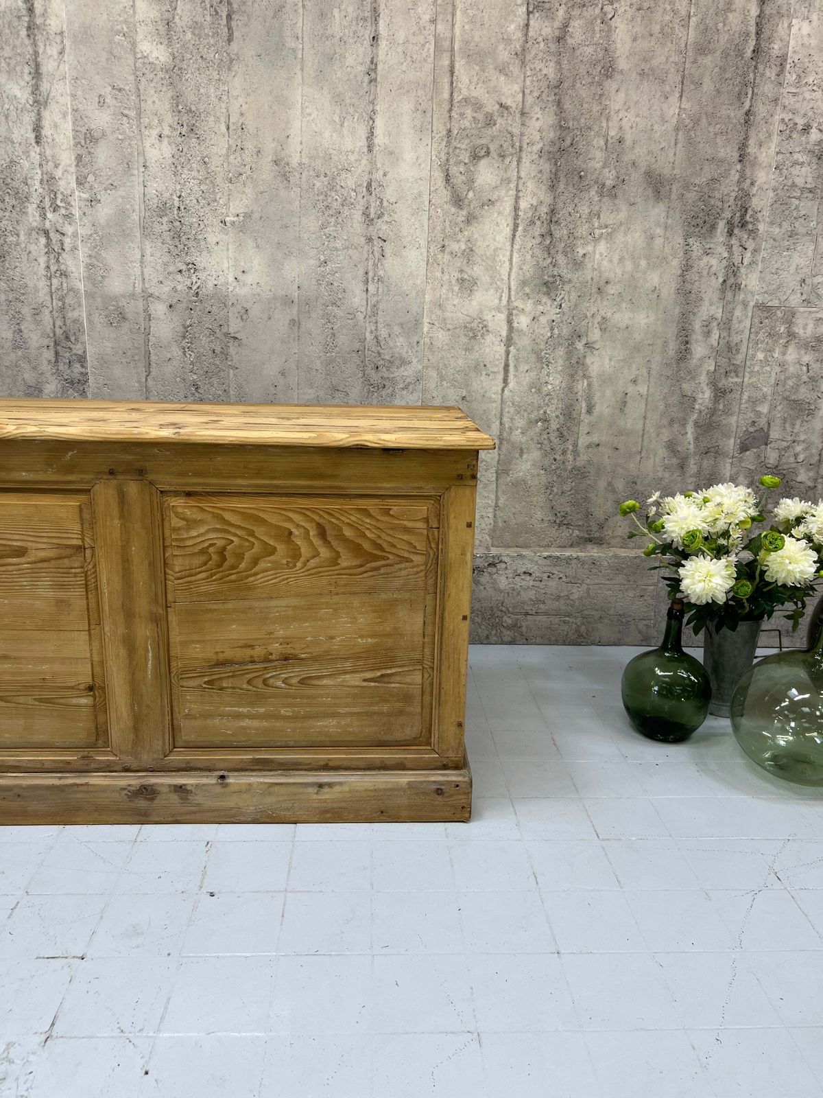 264.5cm Shop Counter Sideboard Open Shelves Kitchen Island With Drawers photo furniture