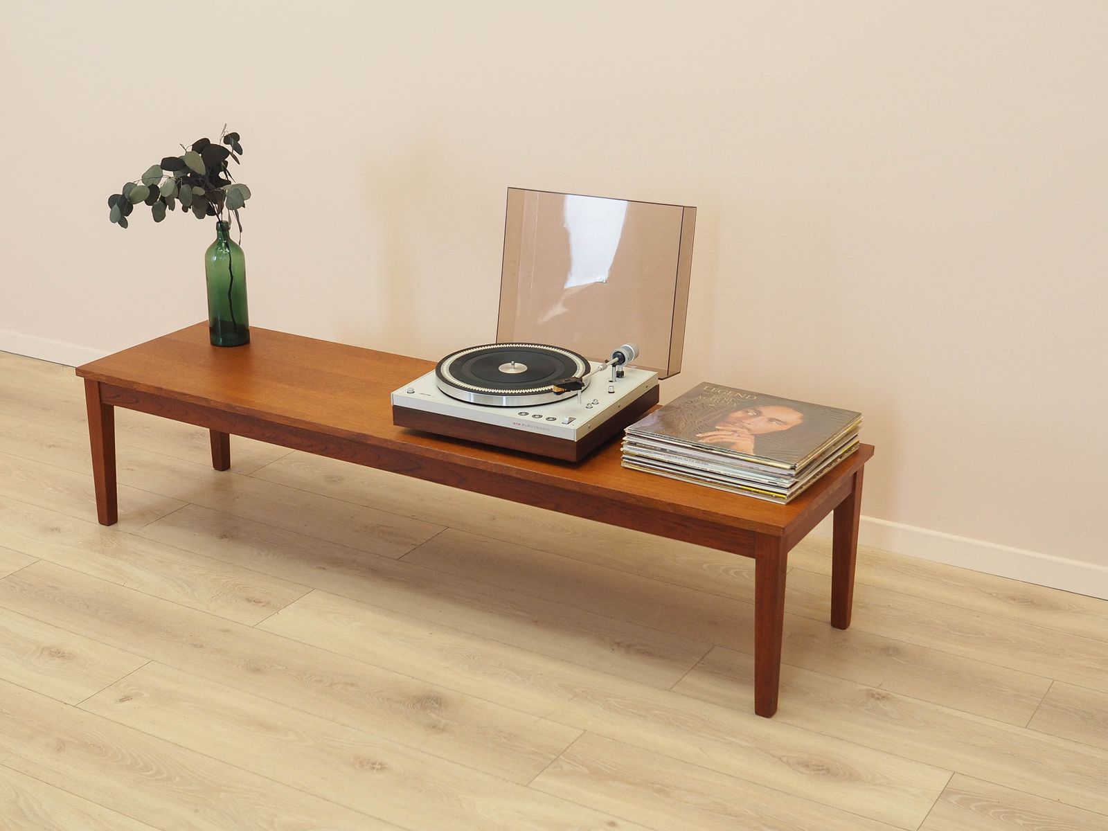 Lowboard, Deens design, jaren 1970, gemaakt in Denemarken photo 889.0