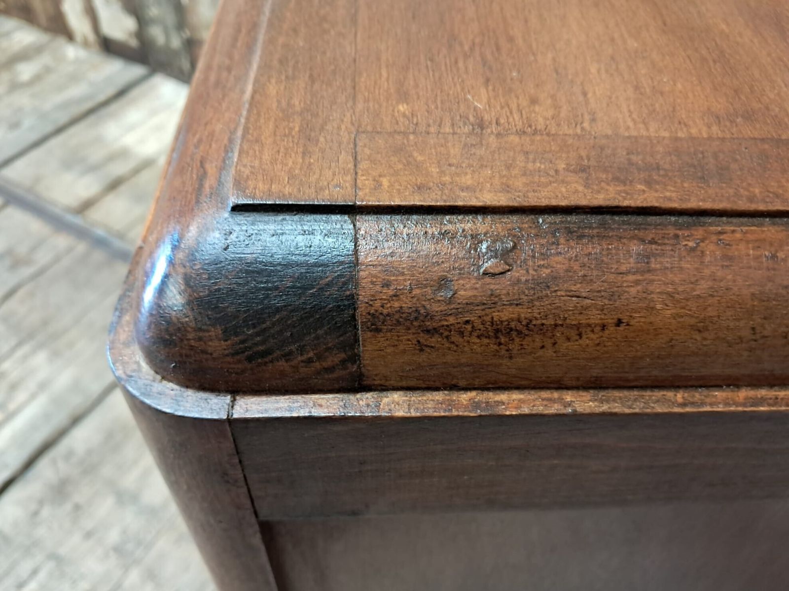 375.0 Chest Of Drawers photo