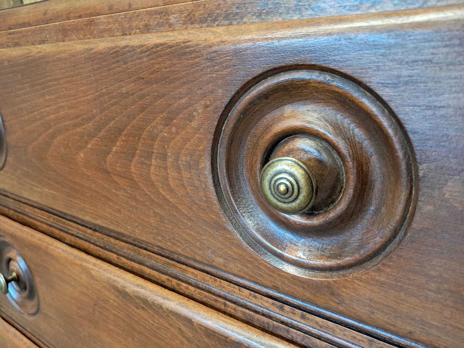 photo vinterior Chest Of Drawers