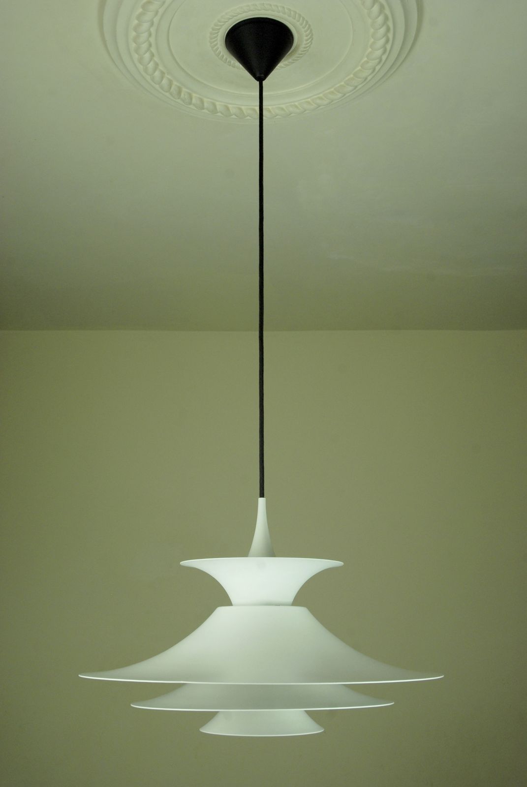 844.99 White Radius 1 Pendant Lamp By Eric Baslev For Fog And Mørup, 1960s photo
