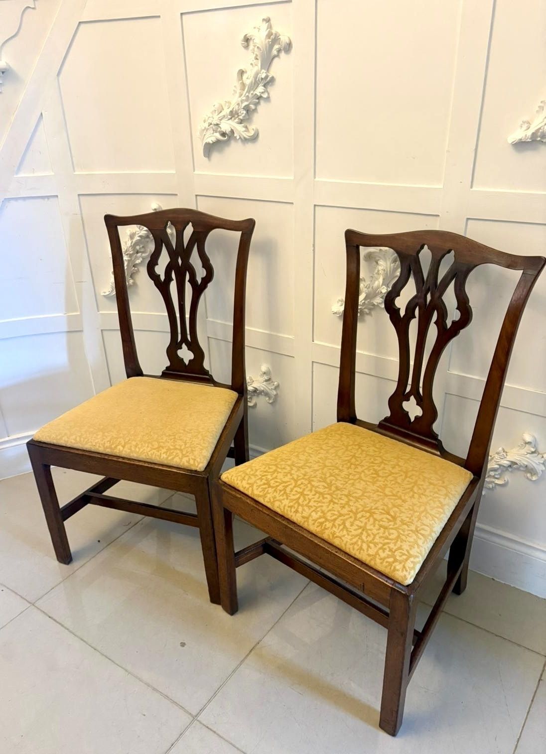 photo vinterior Antique 19th Century Mahogany Side Chairs Pair English